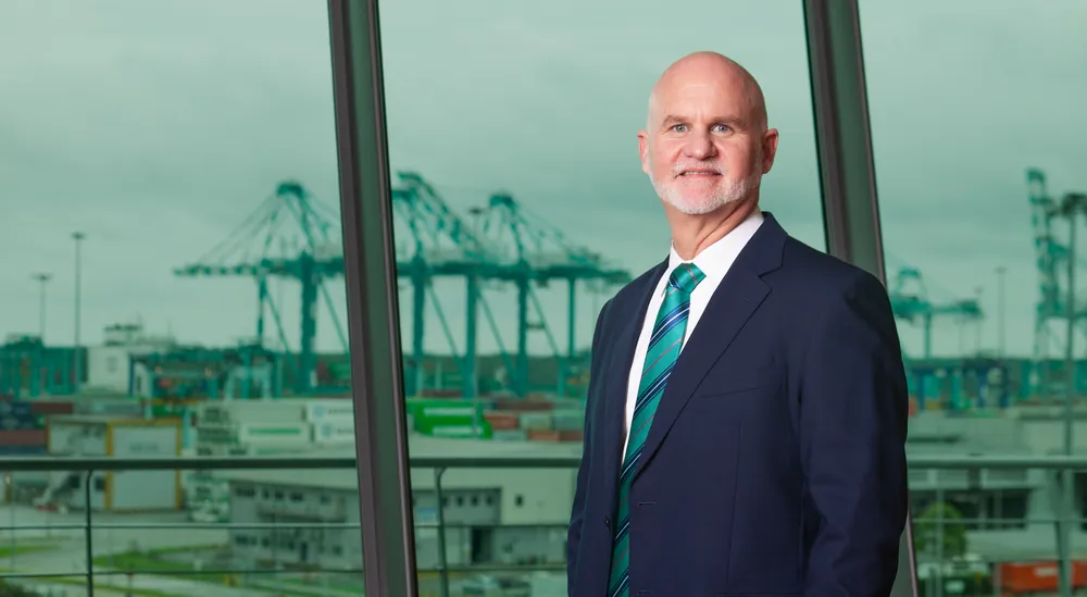 Corporate portrait photography by Creative Hubs Pro