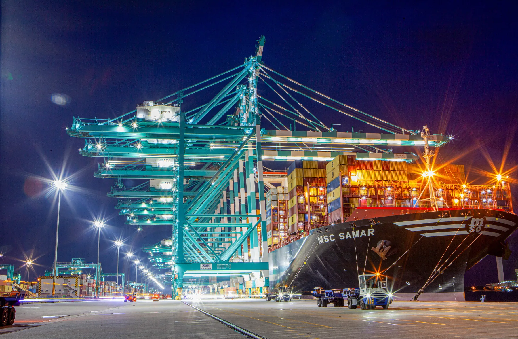 Industrial & Advertising photo 18